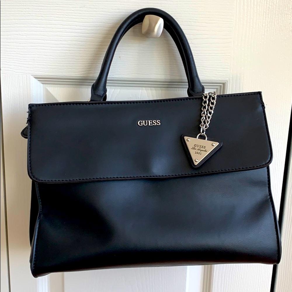 Black GUESS purse
